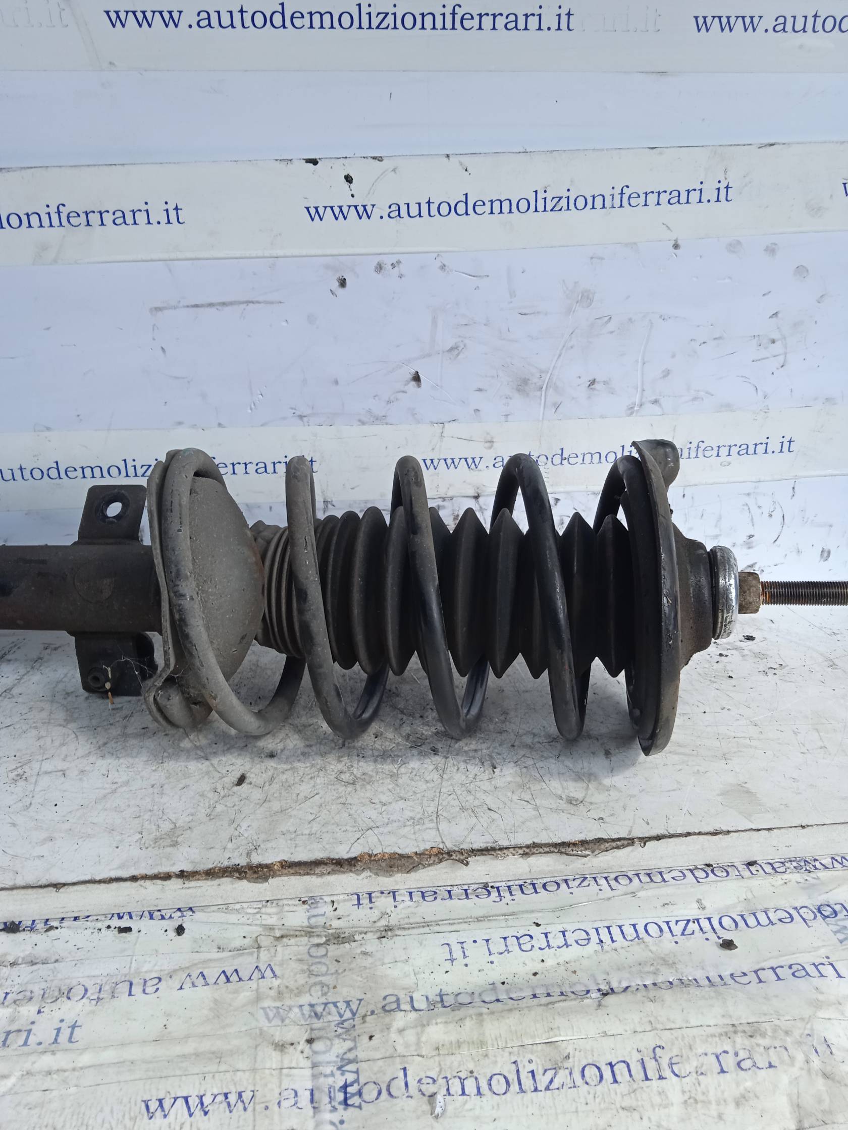 Ammortizzatore ant. dx.